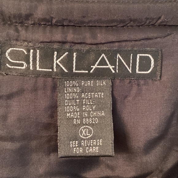 Silkland. Jacket - Picture 2 of 12